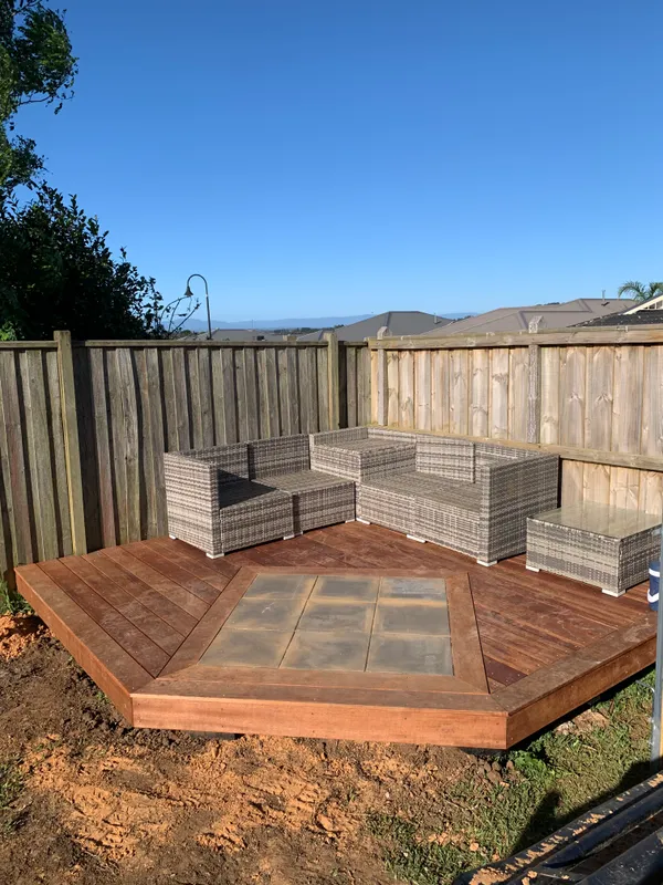 Corner Deck with Firepit