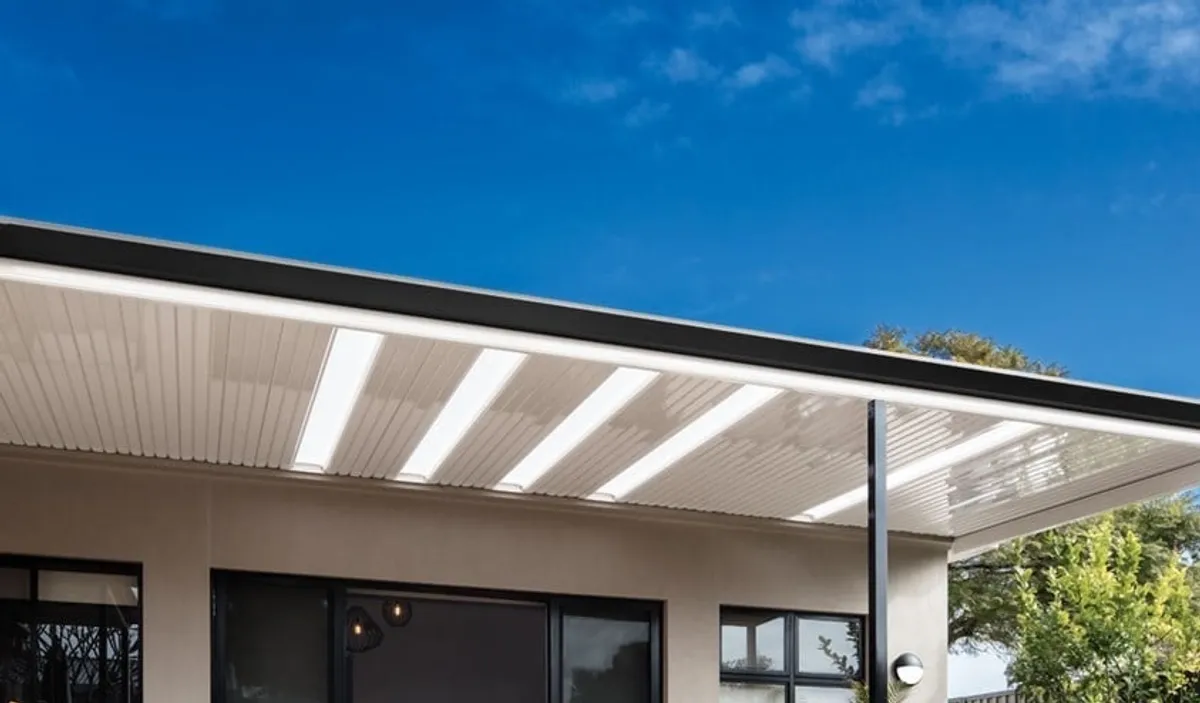 Flat roof steel patio