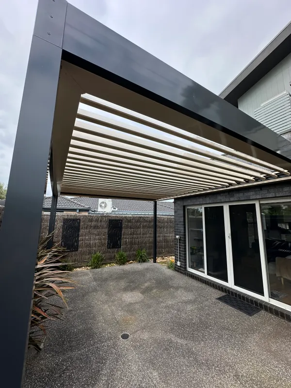 Coastal-ready aluminium sunroof