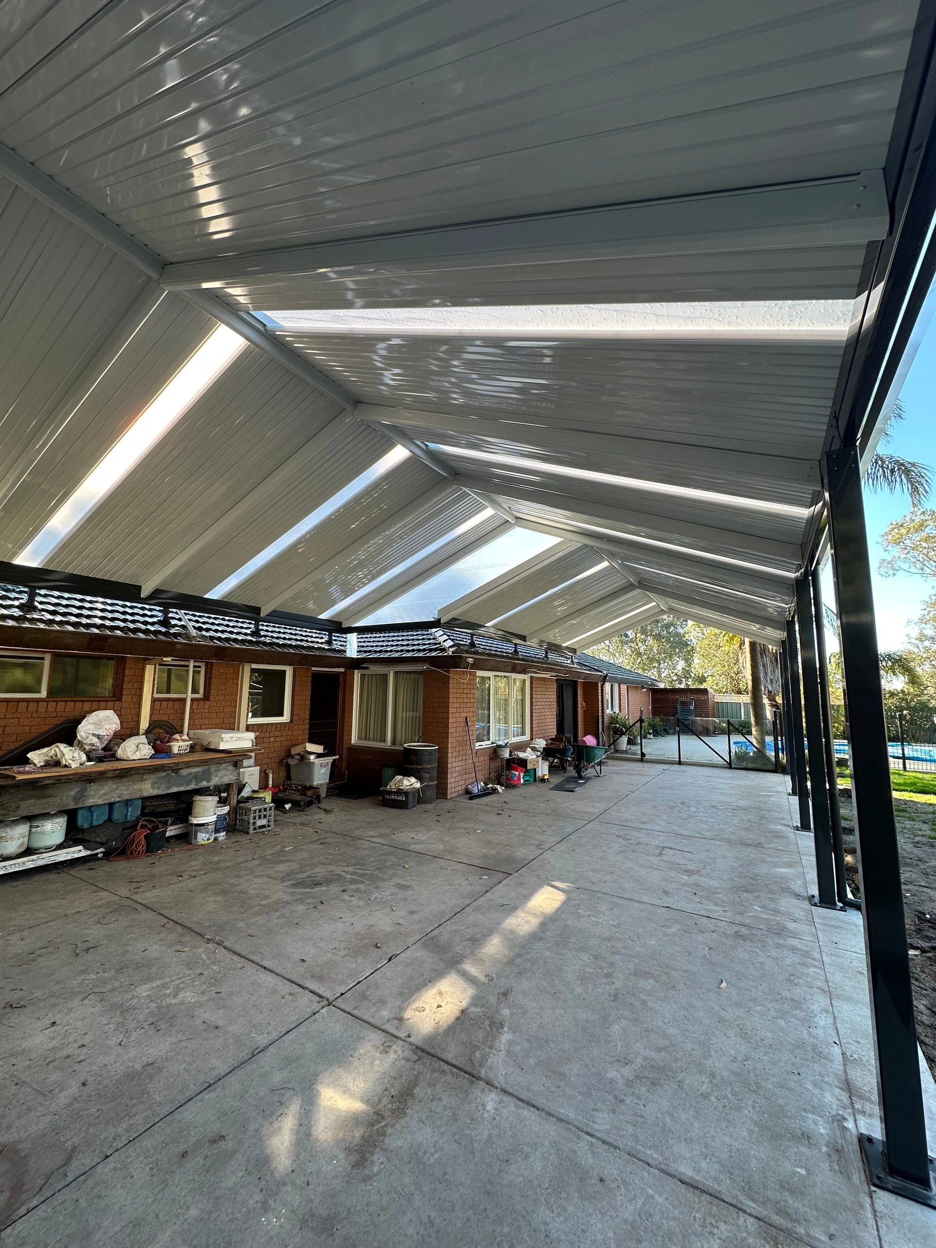Stratco Outback Split Gable